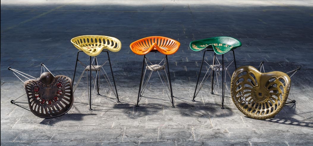 "Sit down" - sculptures by Philipp Penz - www.philipppenz.com