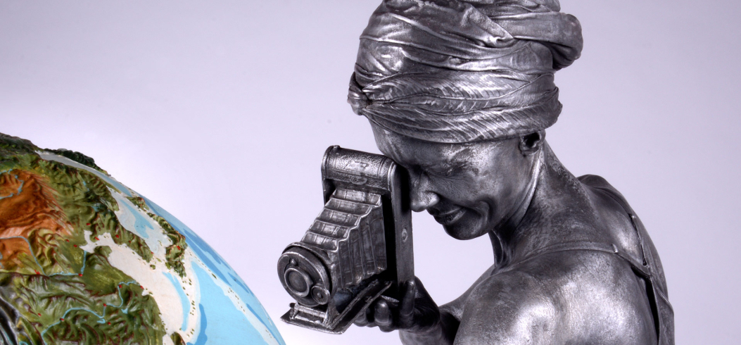 "Watch" - sculpture by Philipp Penz - www.philipppenz.com